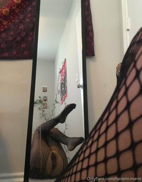 harami mami Quick photo