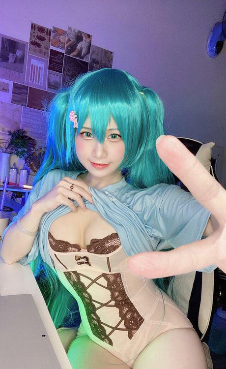 Ririboni xxx star photo