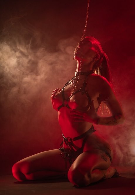 Biancia hot pornstar galleries