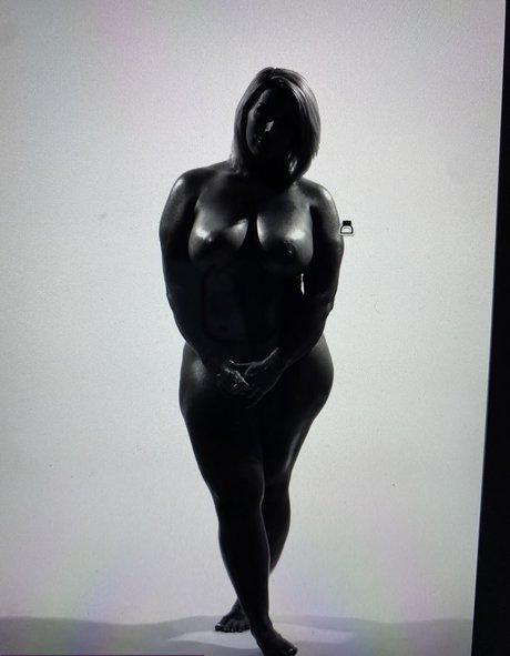 Withstand pornographic actress photos