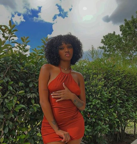 only asia4 pornographic actress pictures