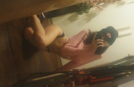 Niki Zmf model erotic galleries