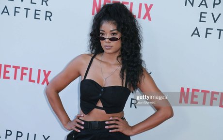 Mila J star exclusive picture