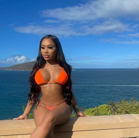 lissythedoll star perfect pic