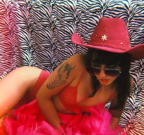 WildestDevil nude actress picture