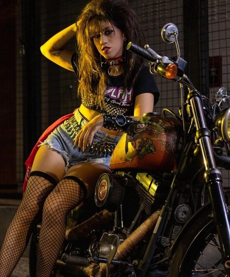 WildestDevil erotic star photos