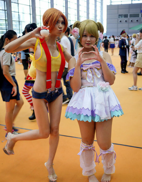 Naomi Sexy Cyborg nice model pictures