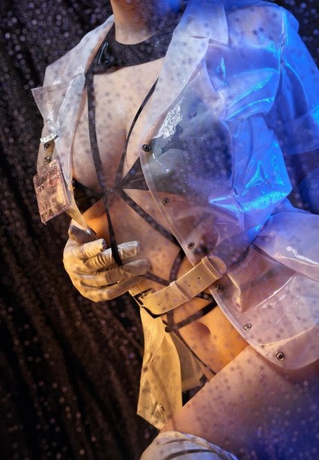 ____hitoyo____ nude star images