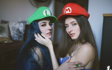 Narublu model pornographic image