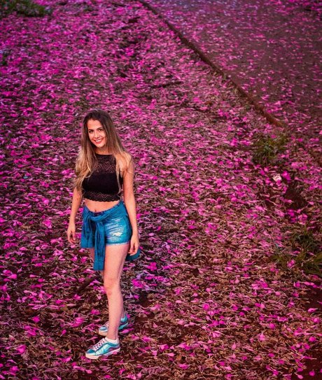 Roberta Pfaff nude pornstar img