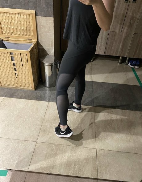 MintyMiyako hot actress pic