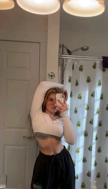 Lauren Suzaanne pretty actress photos