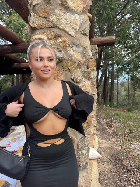 ellwilsun pornstar perfect photos