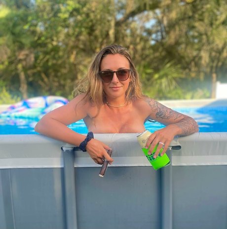 Katy Coastal adult model photos