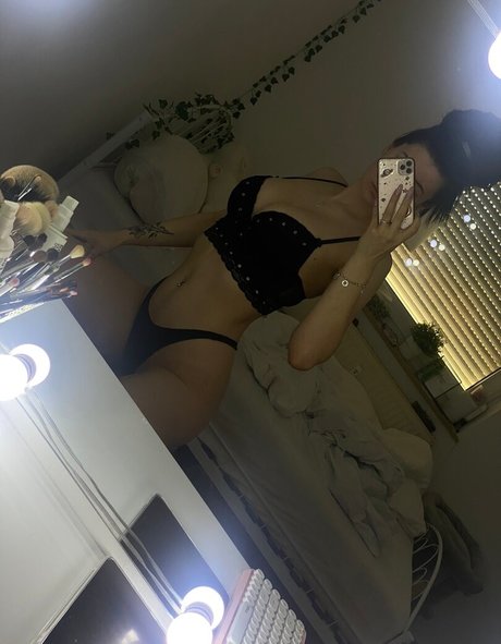 Jordy Offiziell star high quality pics