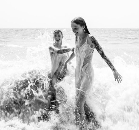 Fly Twins model erotic pictures