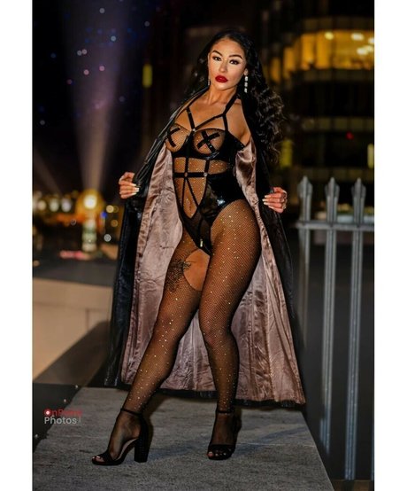 Reign Chaos nice star images