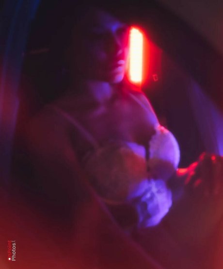 Reign Chaos star top image