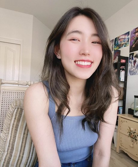 Yoojin perfect actress img