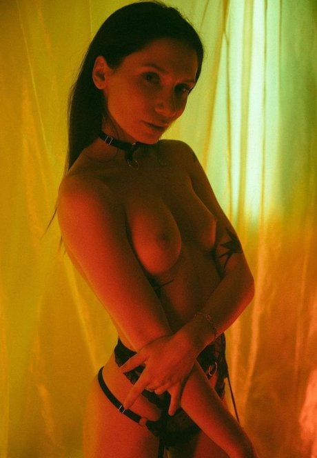 meneliza sex pornstar photo