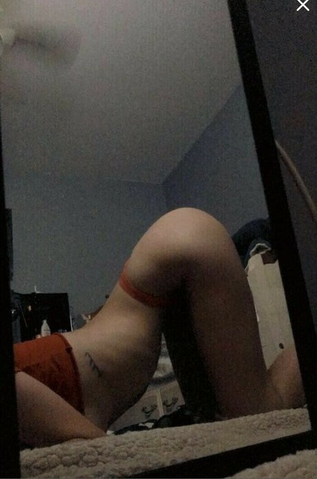 Hal es model exclusive gallery