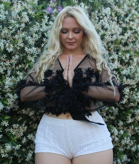 amethystfaymusic model photos