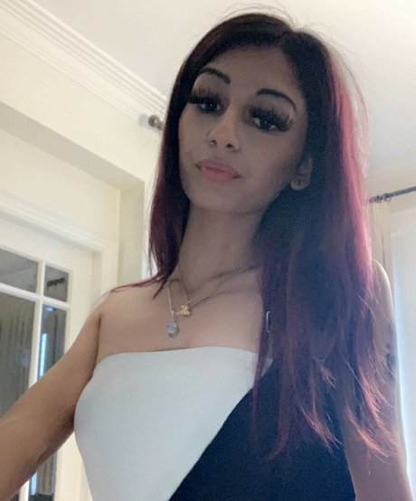 Bhavika Shah star adult pic