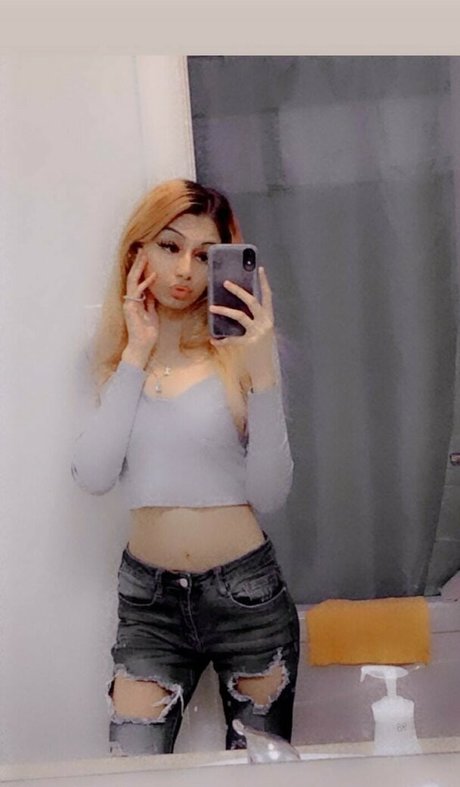 Bhavika Shah hd pornstar images