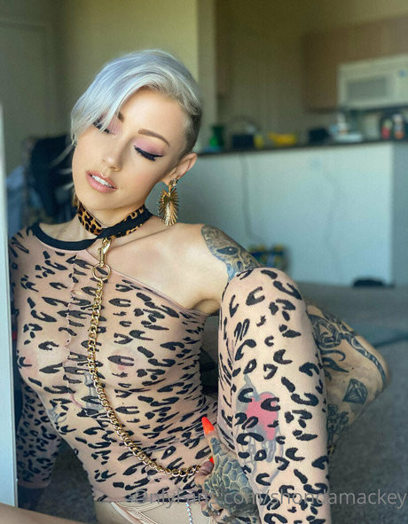 Shonda Laurelee Mackey top model galleries