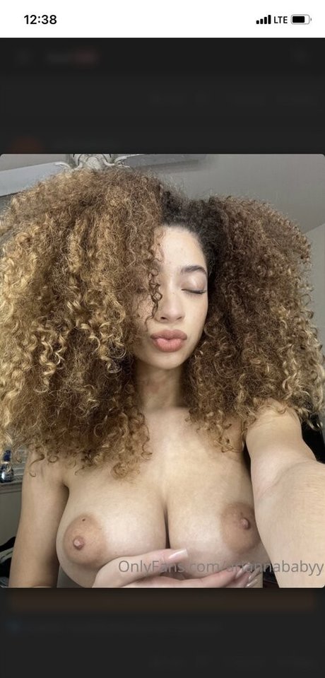 Ariannababyy pornstar nudes gallery