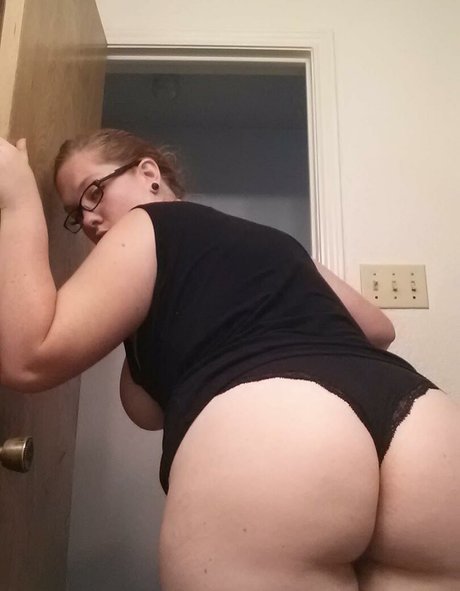 Naughtymommy1 xxx actress images