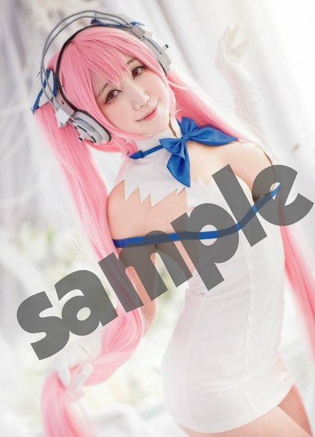 brown onlyfans pretty img