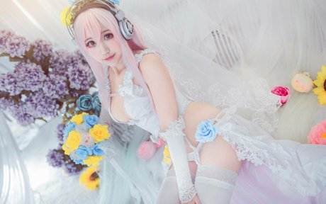 Miss Seven nude pornstar pic