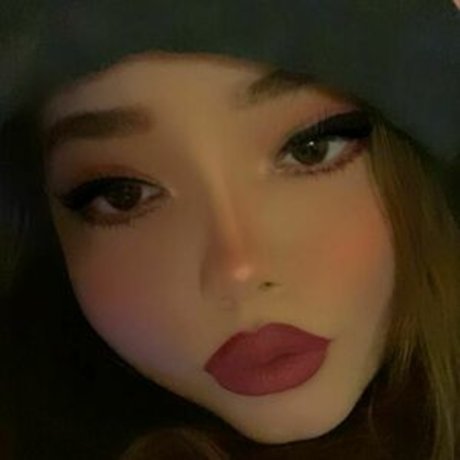 Lovelylillian star erotic galleries