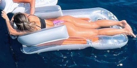 Isabela Fernandez xxx model pic