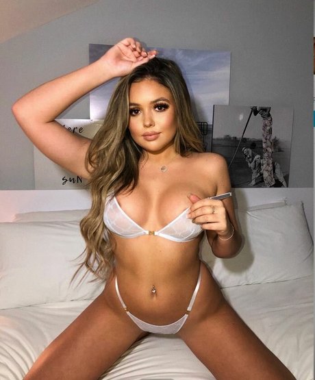 Summerwrench model pornographic pics