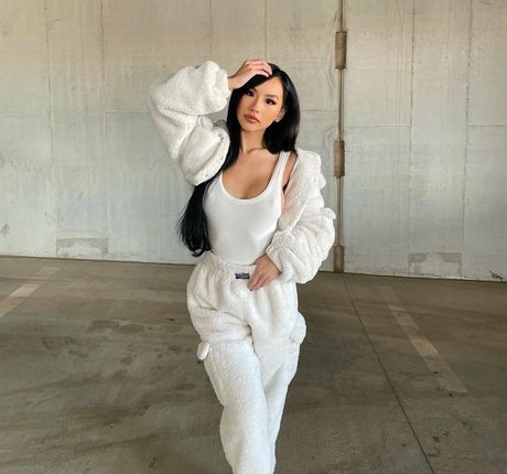 Christy Nguyen pornographic model pics