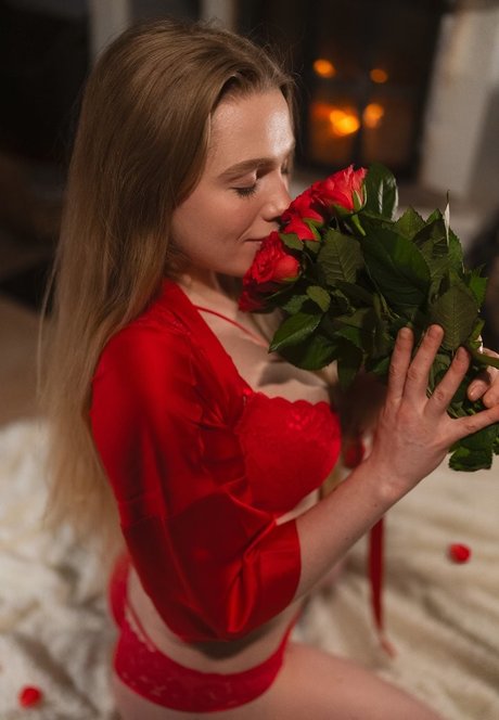 sirililia star adult pics