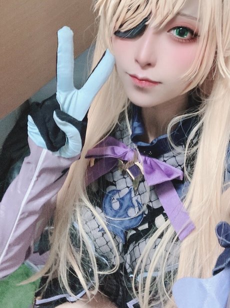 Akichi Fantia adult model pic