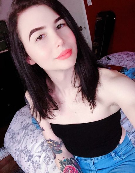 lilliannee pornstar sex photos