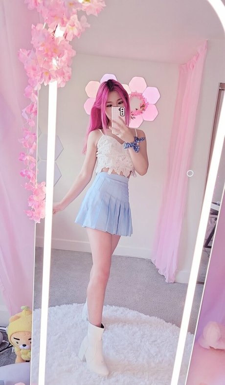 Starrymiu model high quality pic