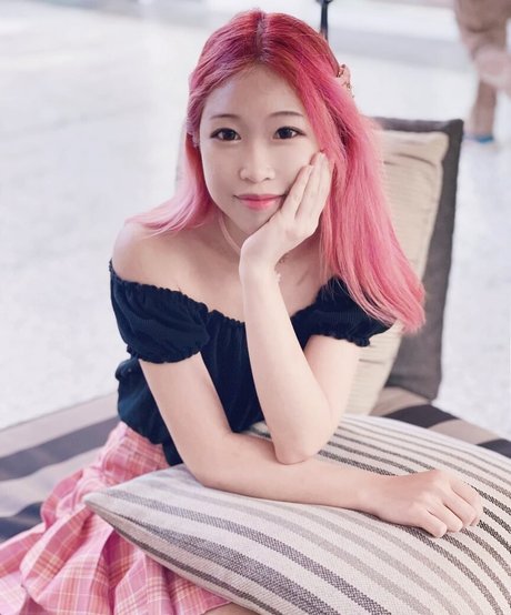 Starrymiu free pornstar img