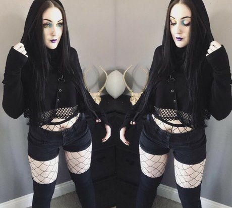 Voidvvitch sexy model gallery