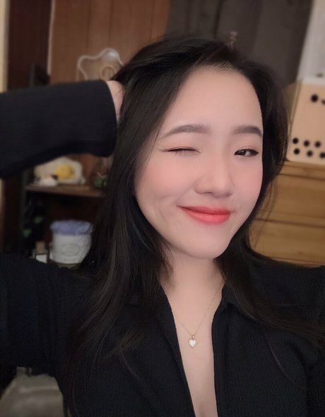 Juwiatv sexy pornstar pics