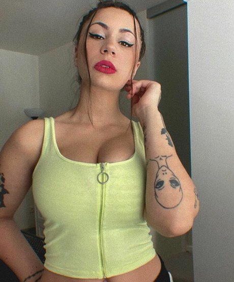 Vereunka star naked archive