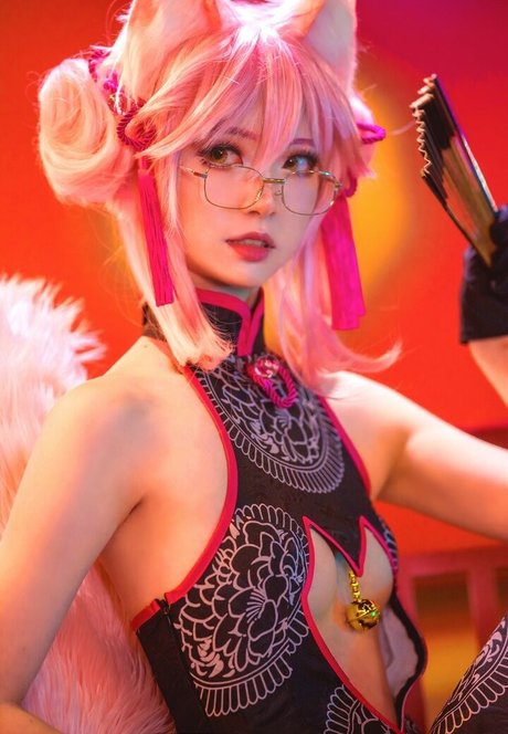 Aru rinh model top gallery