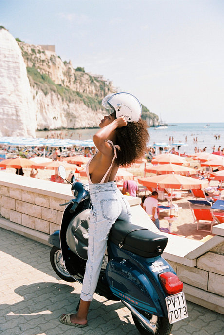 Tina Kunakey model best img