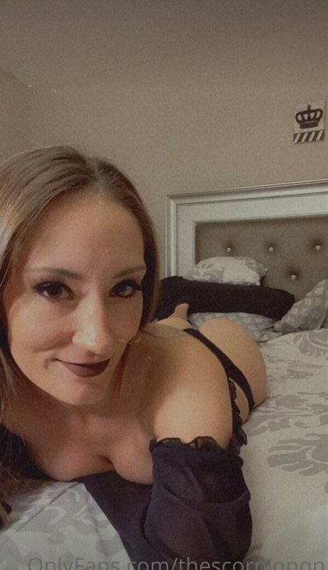 thescorpionqn art model photo