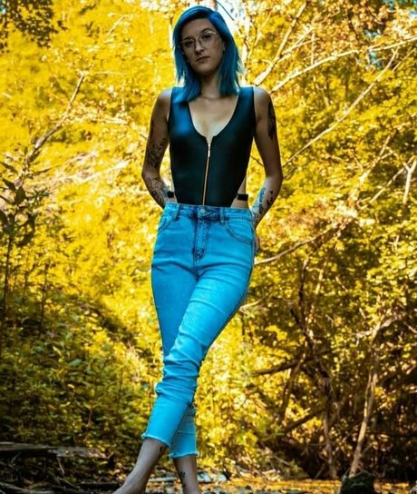 Laaurekk beautiful pornstar pics