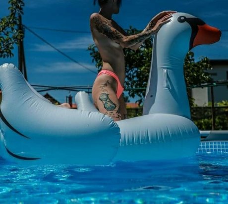 Laaurekk pornstar nice images